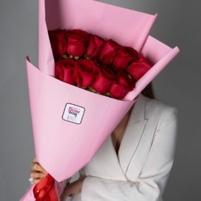 Букет роз "Red Lady"
